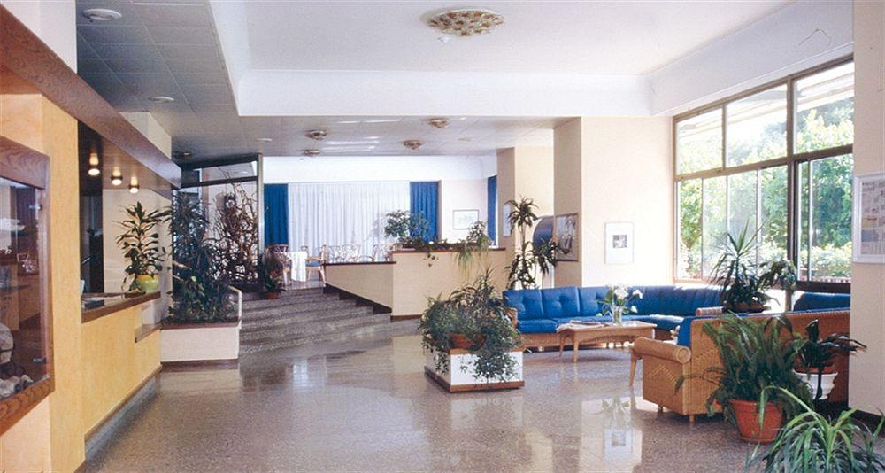 Hotel Serapo Gaète Extérieur photo